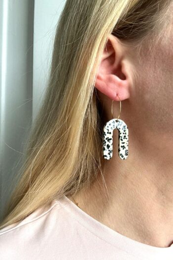 Acetate Ohrringe, Dalmatiner Ohrringe, Edelstahl Creolen, Paar Ohrringe, Unikate, Statement Ohrringe, Handgemacht, Geschenk Braut, Terrazzo