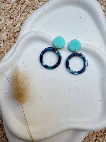 Handgemachte Ohrringe Polymer Clay | Türkis & Blau | Gehämmert Matt | Boho Steckohrringe | Leichte Statement-Ohrringe | Geschenk für sie