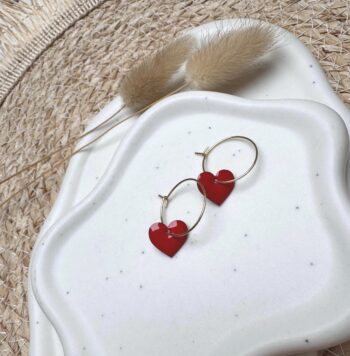 Handgemachte Emaille Herz Creolen | Rot & Gold | Herz Ohrringe | Boho Creolen | Leichte Statement-Ohrringe | Geschenk