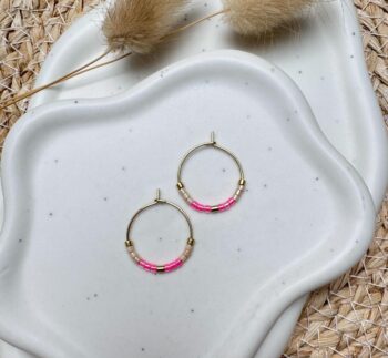 Miyuki Creolen Pink und Beige, Goldene Edelstahl Ohrringe, Boho Schmuck, Geschenk für Sie, Neon Creolen