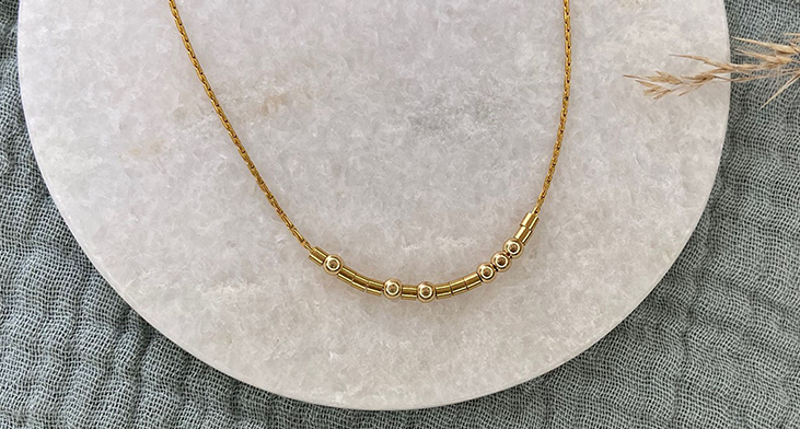 Morse-Code-Kette personalisiert