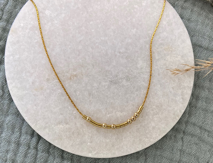 Morse-Code-Kette personalisiert
