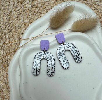 Statement Ohrringe Dalmatiner | Lavendel & Terrazzo-Look | Geschenk für sie | Statement Ohrstecker | Polymer Clay Ohrringe | Brautjungfer